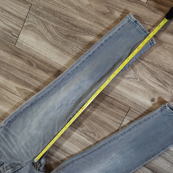 Signature Gray Denim Mid-Rise Stretch Ankle Length Jeans Women's 2 - Picture 13 of 14